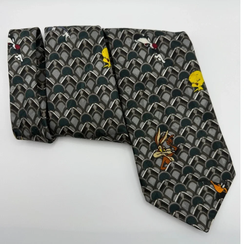 Looney Tunes Mania Tie OS Vintage 90s Bugs Bunny Daffy Duck Grey Geometric Retro